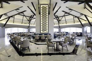 4 restaurants, breakfast, lunch, dinner served; Turkish cuisine