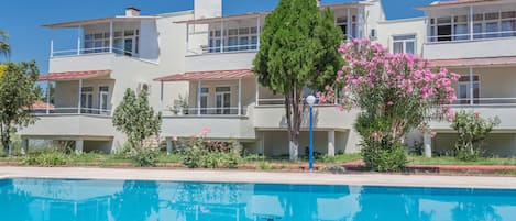 Piscina all'aperto