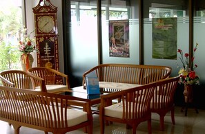 Lobby sitting area