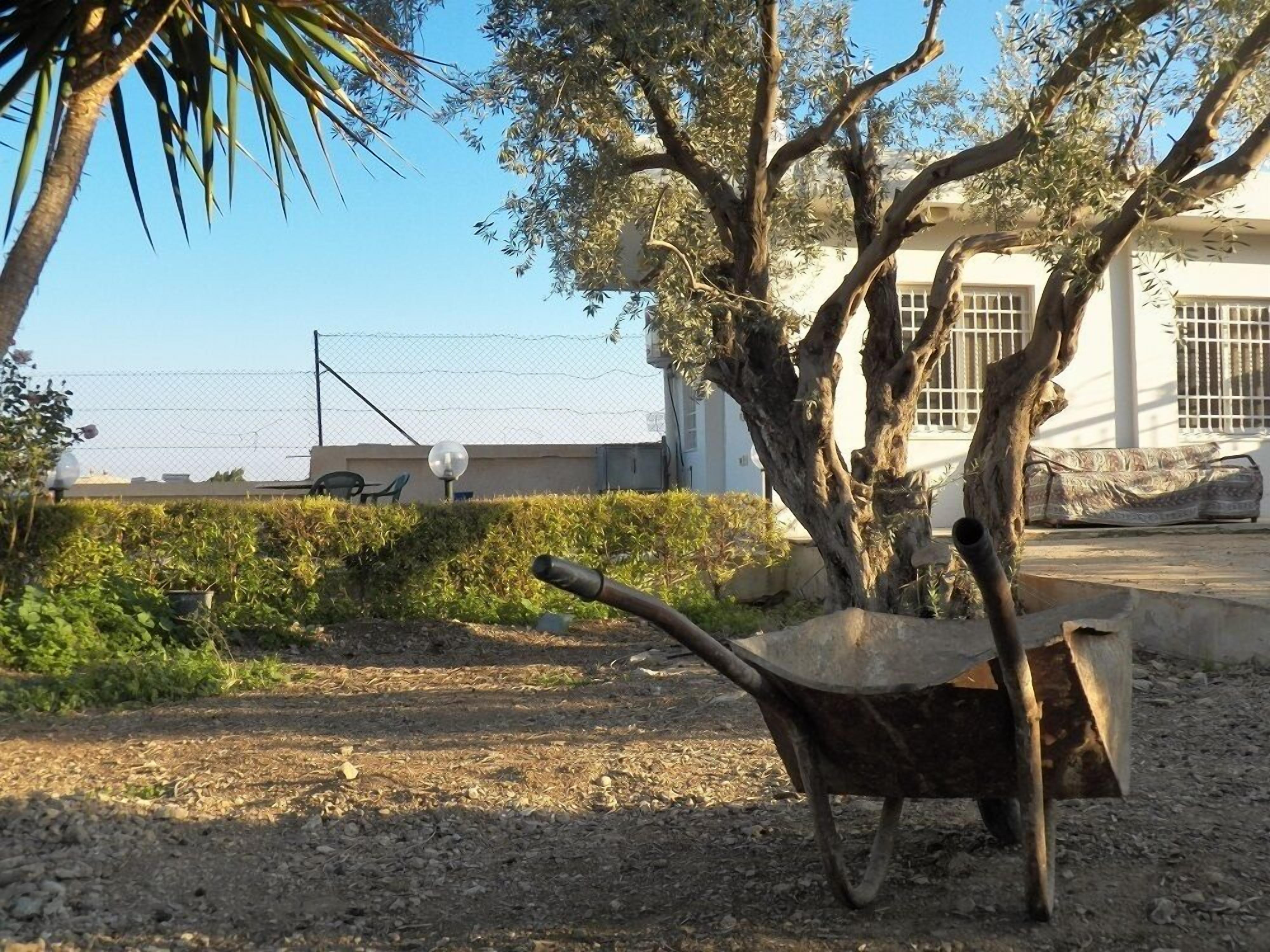 Garden Suite with Patio, Private Bathroom