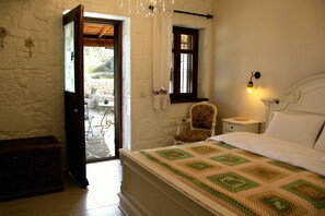 Deluxe Double Room (Basil) | Premium bedding, down comforters, Select Comfort beds, in-room safe - Assos Nar Konak (Ayvacik)