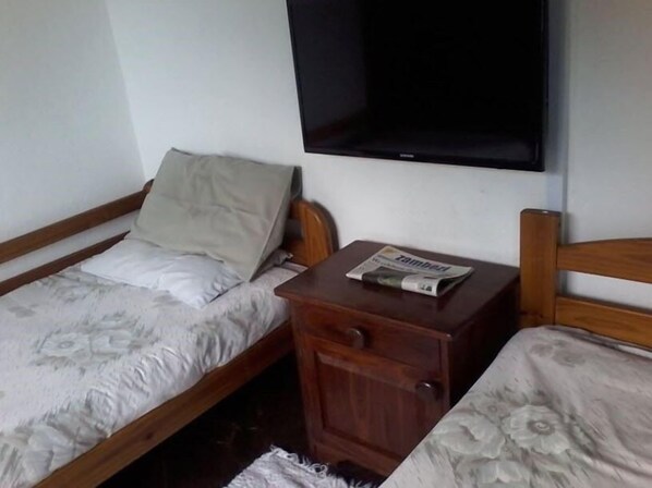 Cots/infant beds