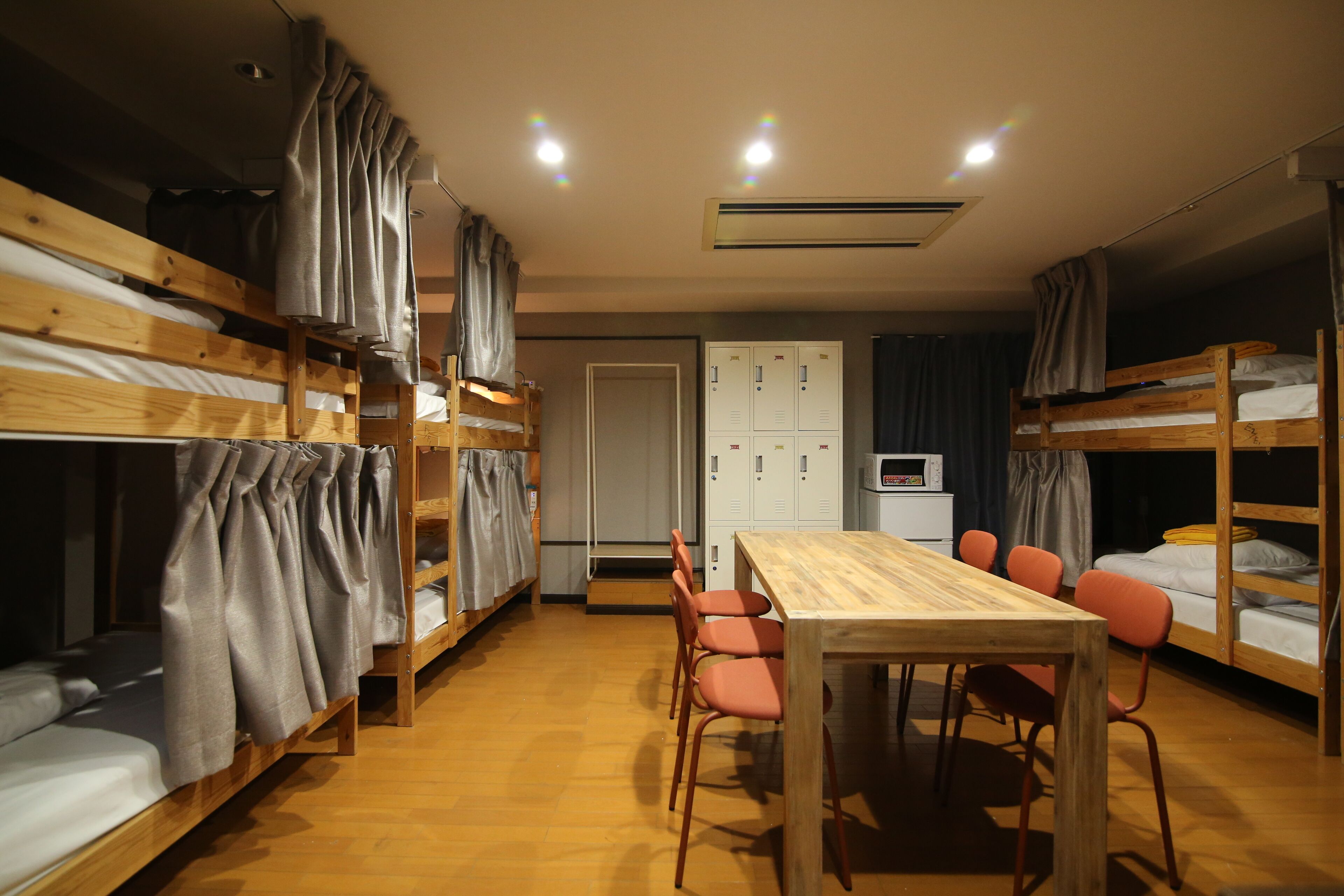 Foto - Tokyo House INN