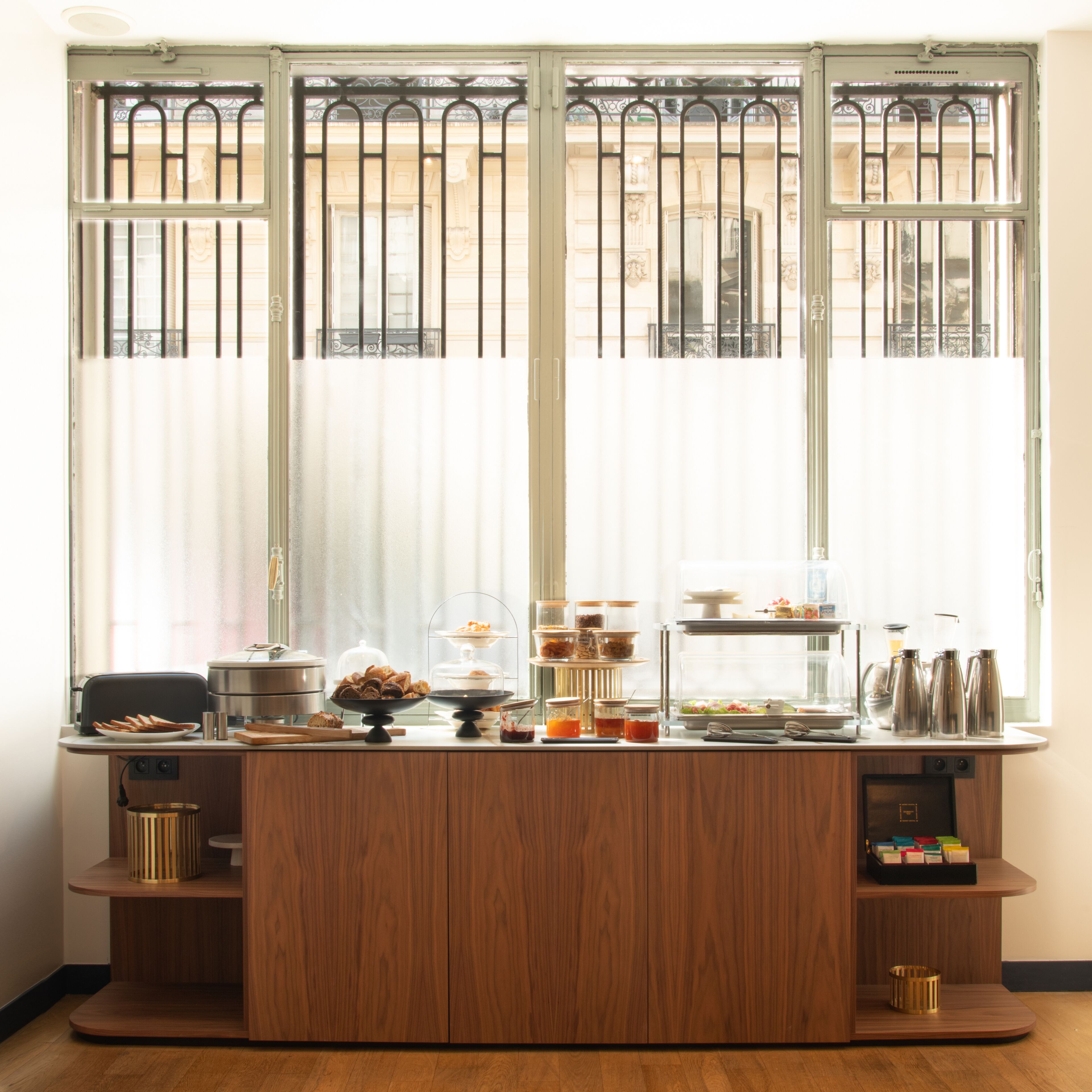 daily buffet breakfast (eur 18 per person)