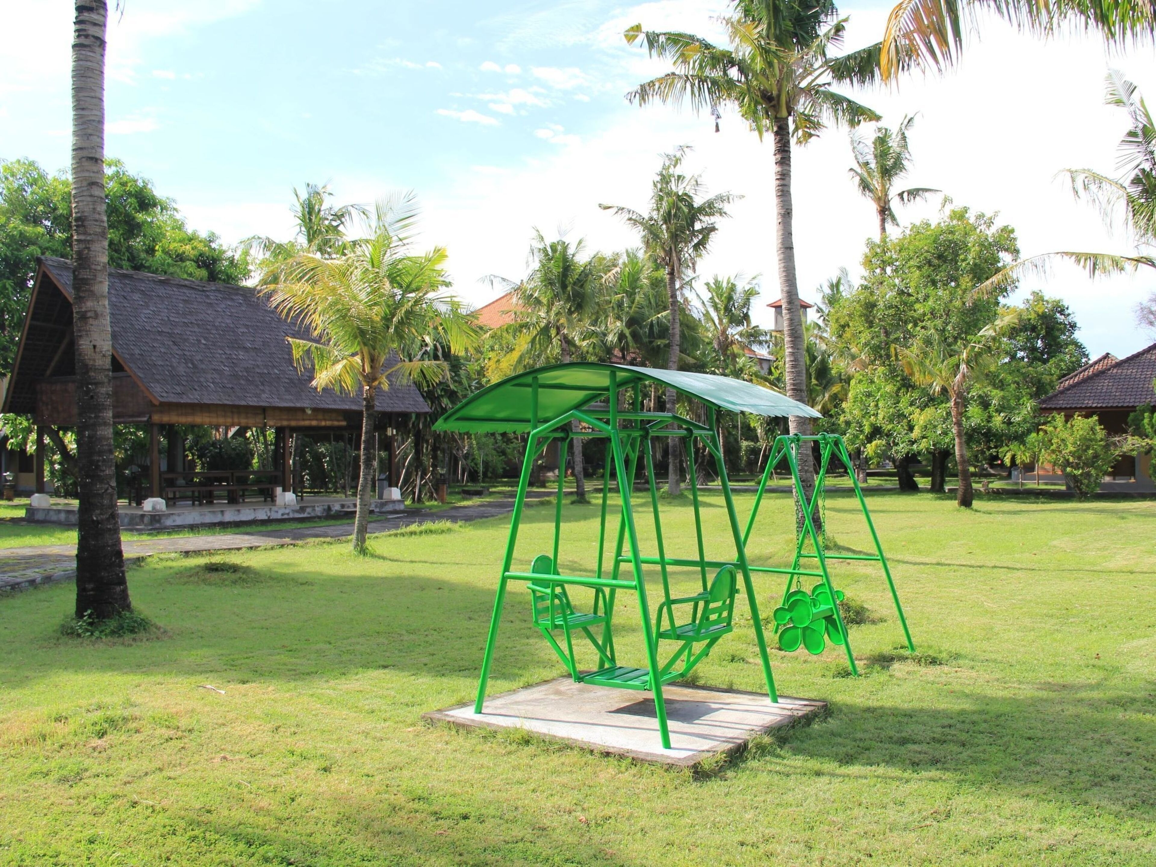 children’s play area – outdoor