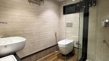 Standard Room, 1 Double Bed, Smoking | Bathroom