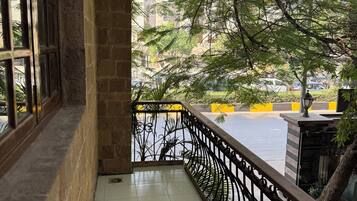 Suite | Vue depuis le balcon