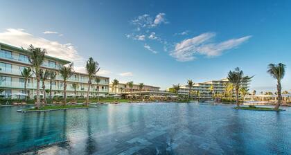 FLC Luxury Hotel Samson