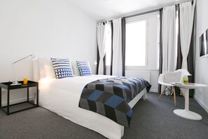 Apartment, 3 Bedrooms, Kitchen (Balcony)