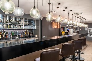 Bar (in der Unterkunft)
