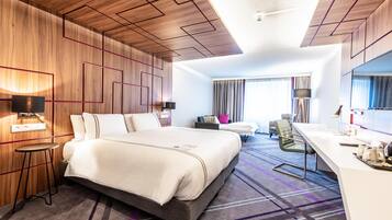 Quarto triplo standard | Cortinas blackout, quartos à prova de som, Wi-Fi de cortesia