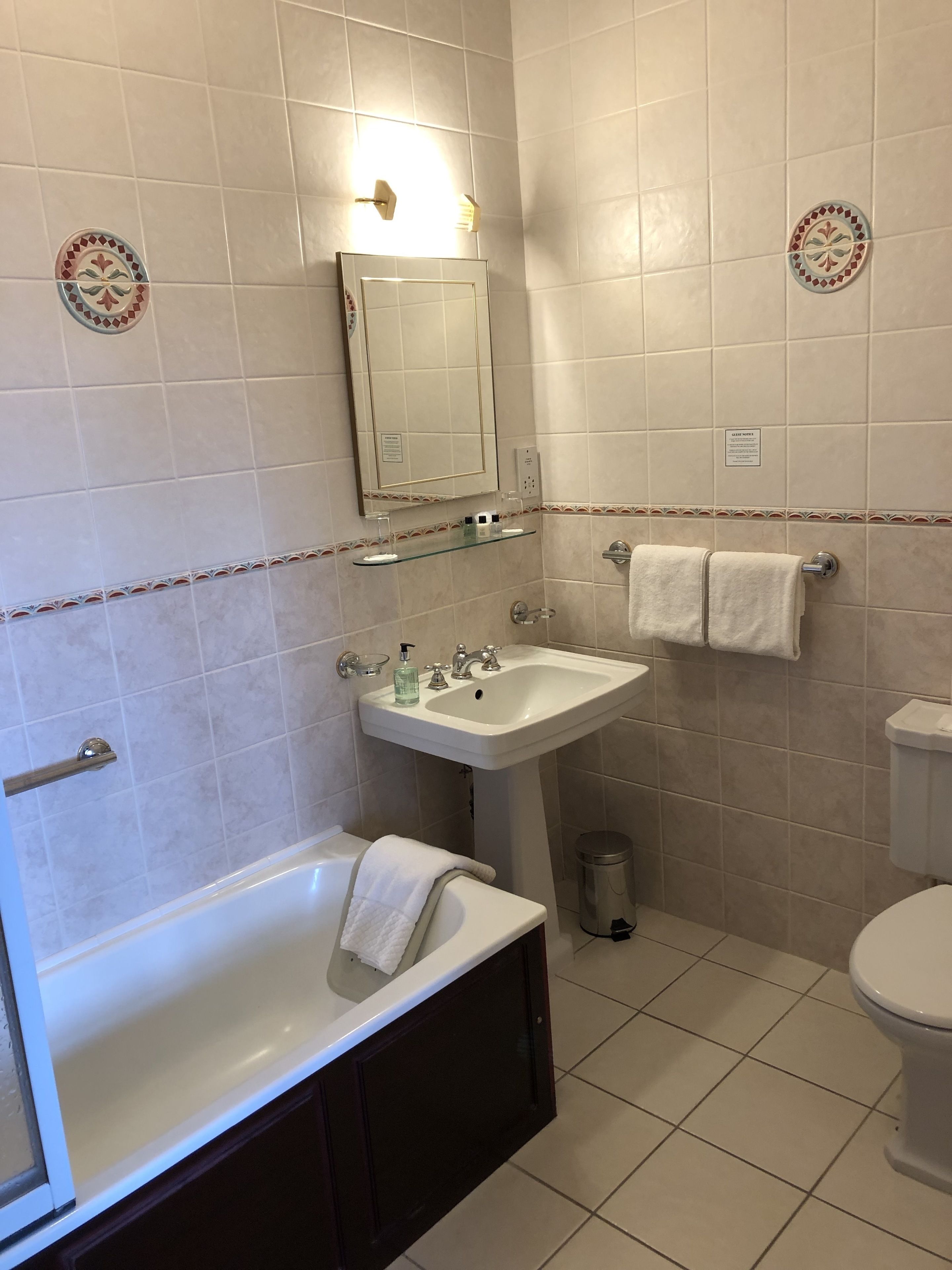 luxury double room | bathroom | free toiletries, hair dryer, towels, soap