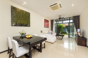 Comfort Villa, 3 Bedrooms, Terrace, Pool View | Private kitchen | Fridge, microwave, stovetop, coffee/tea maker - Kokyang Estate by Tropiclook (Rawai)