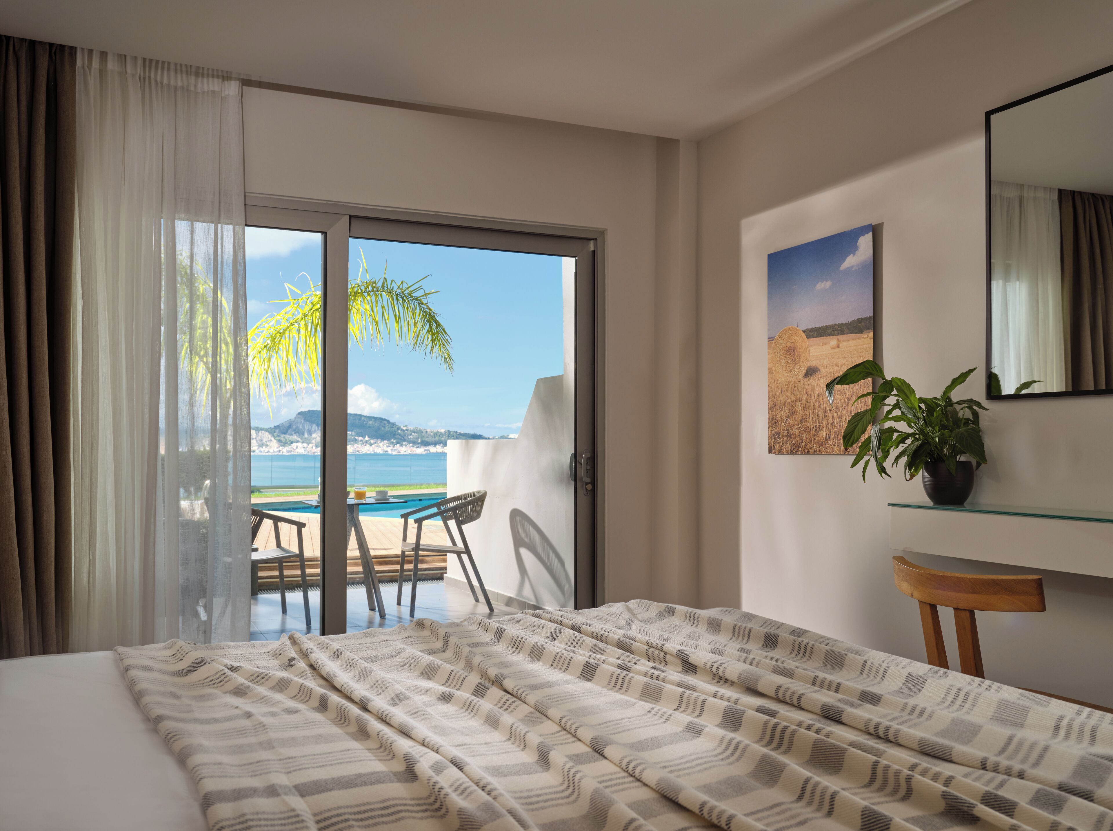 Superior Double or Twin Room | In-room safe, soundproofing, free WiFi, bed sheets