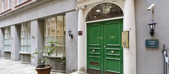 Crane Court by City2Stay