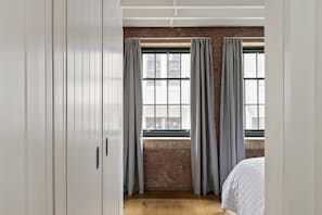 Apartamento, 1 habitación | Ropa de cama de alta calidad, caja fuerte, decoración individual