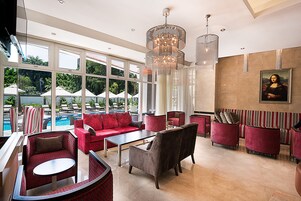 Se sirven desayunos, almuerzos y cenas