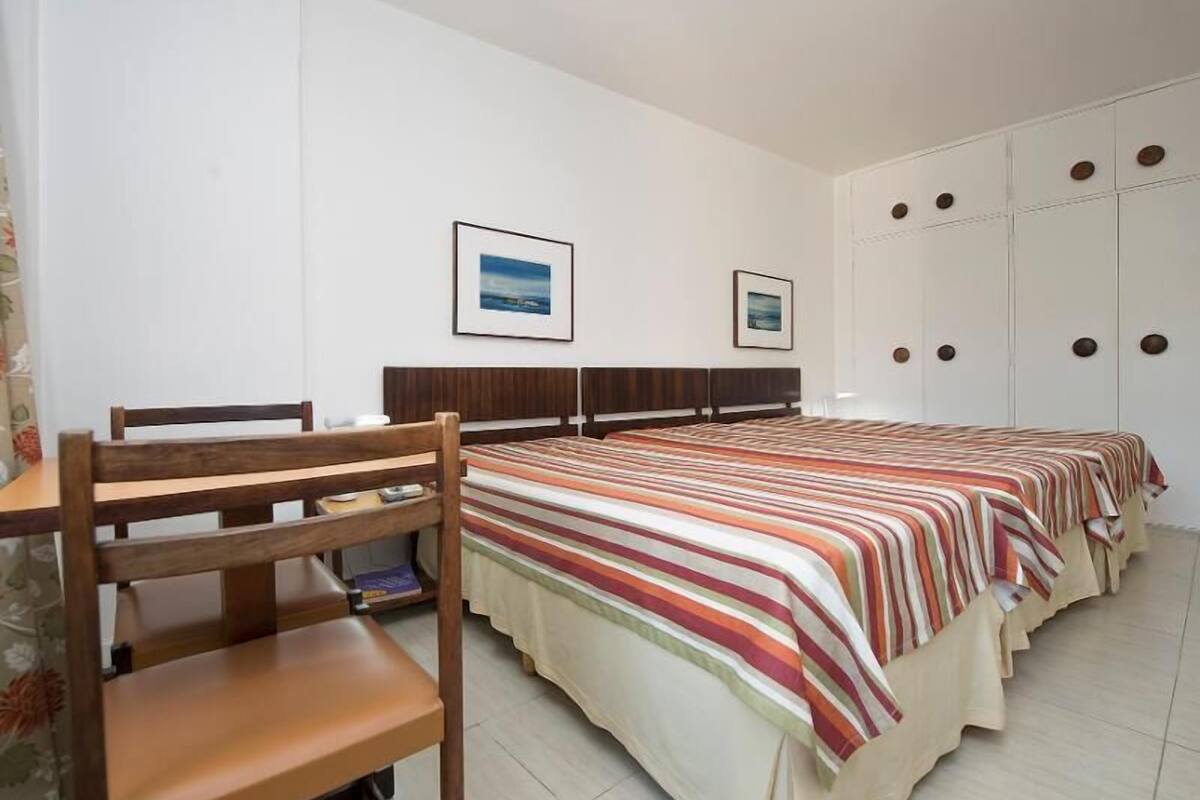 Habitación estándar con 1 cama matrimonial o 2 individuales, vista a la playa