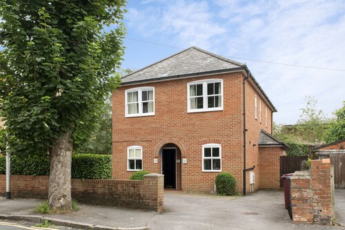 SACO Reading - Castle Crescent