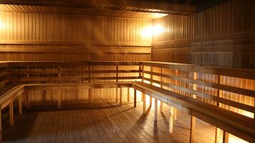 Sauna, steam room
