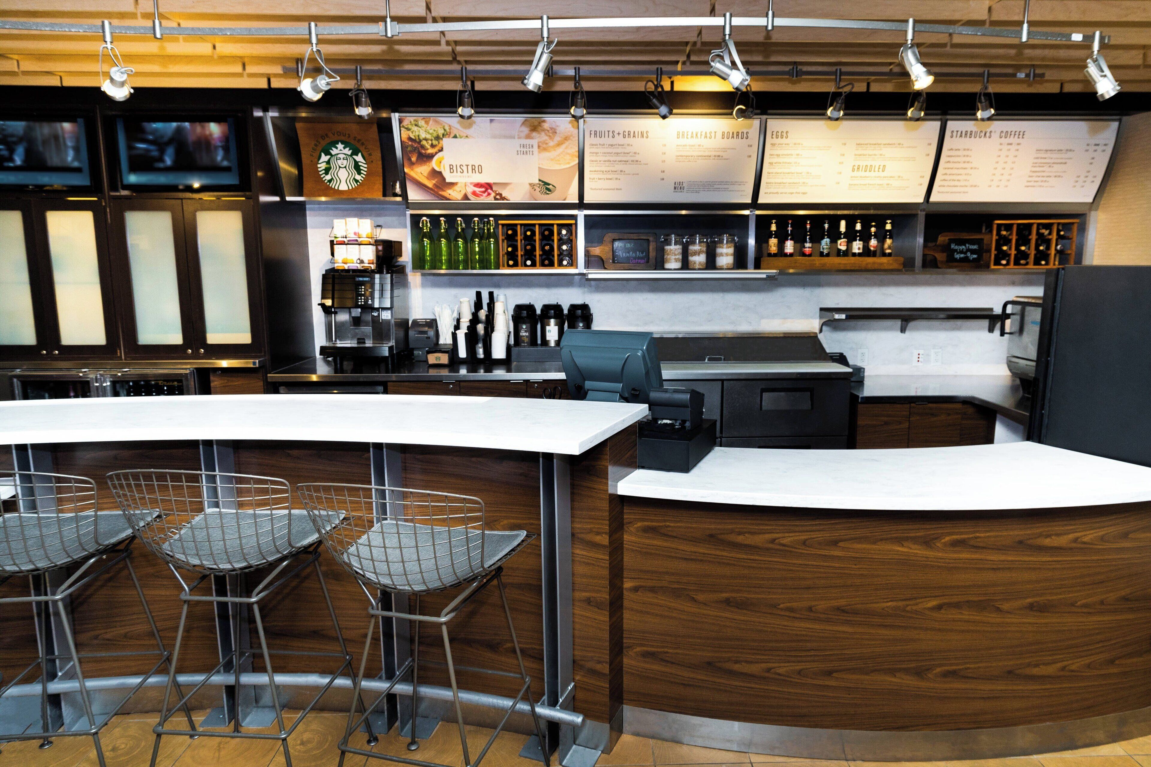 breakfast and dinner served, american cuisine