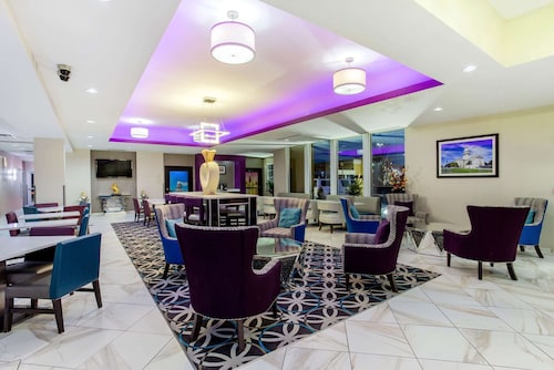 La Quinta Inn & Suites by Wyndham Springfield IL