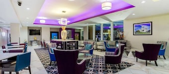 La Quinta Inn & Suites by Wyndham Springfield IL