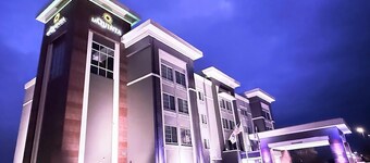 La Quinta Inn & Suites by Wyndham Springfield IL