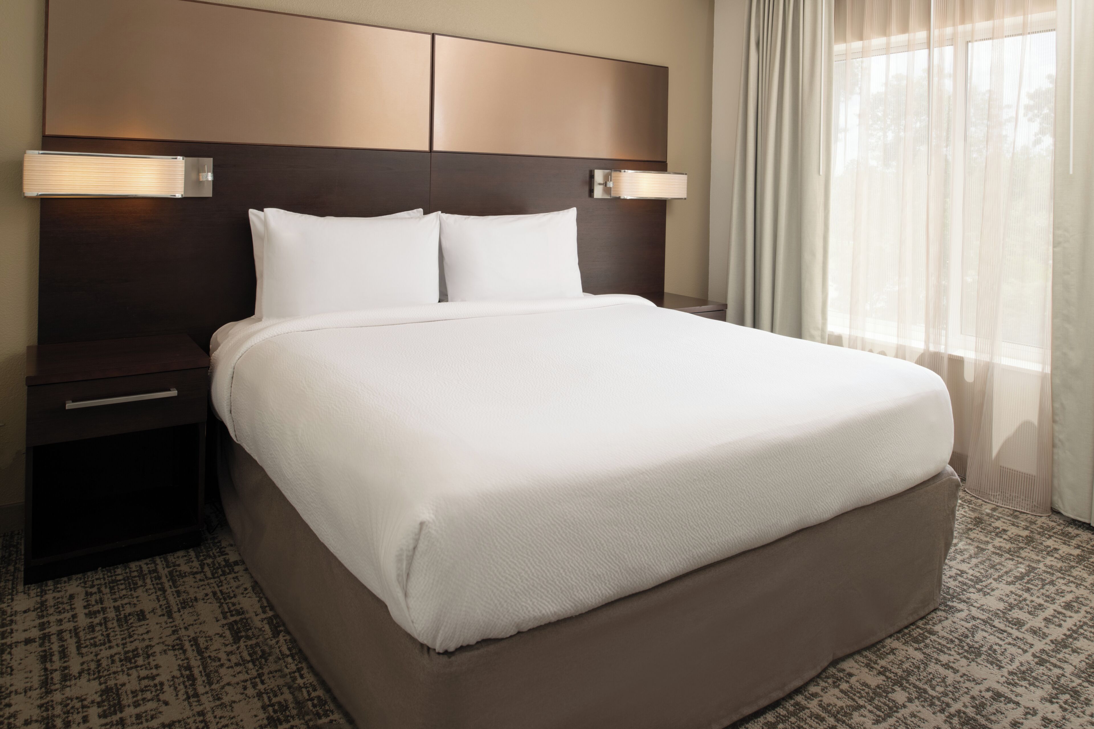 1 bedroom, desk, laptop workspace, blackout curtains