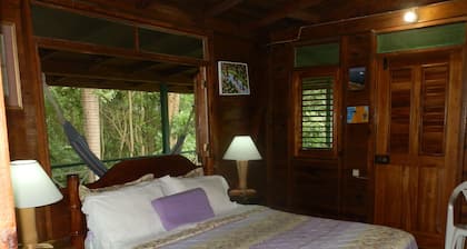 Harding Hall Hideaway