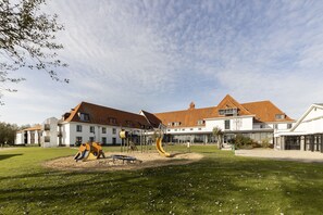 Área de juegos infantiles al aire libre