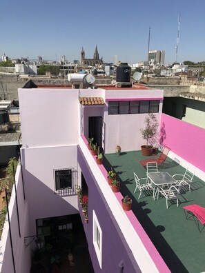 Porch - Olga Querida Hostal - Hostel (Guadalajara)