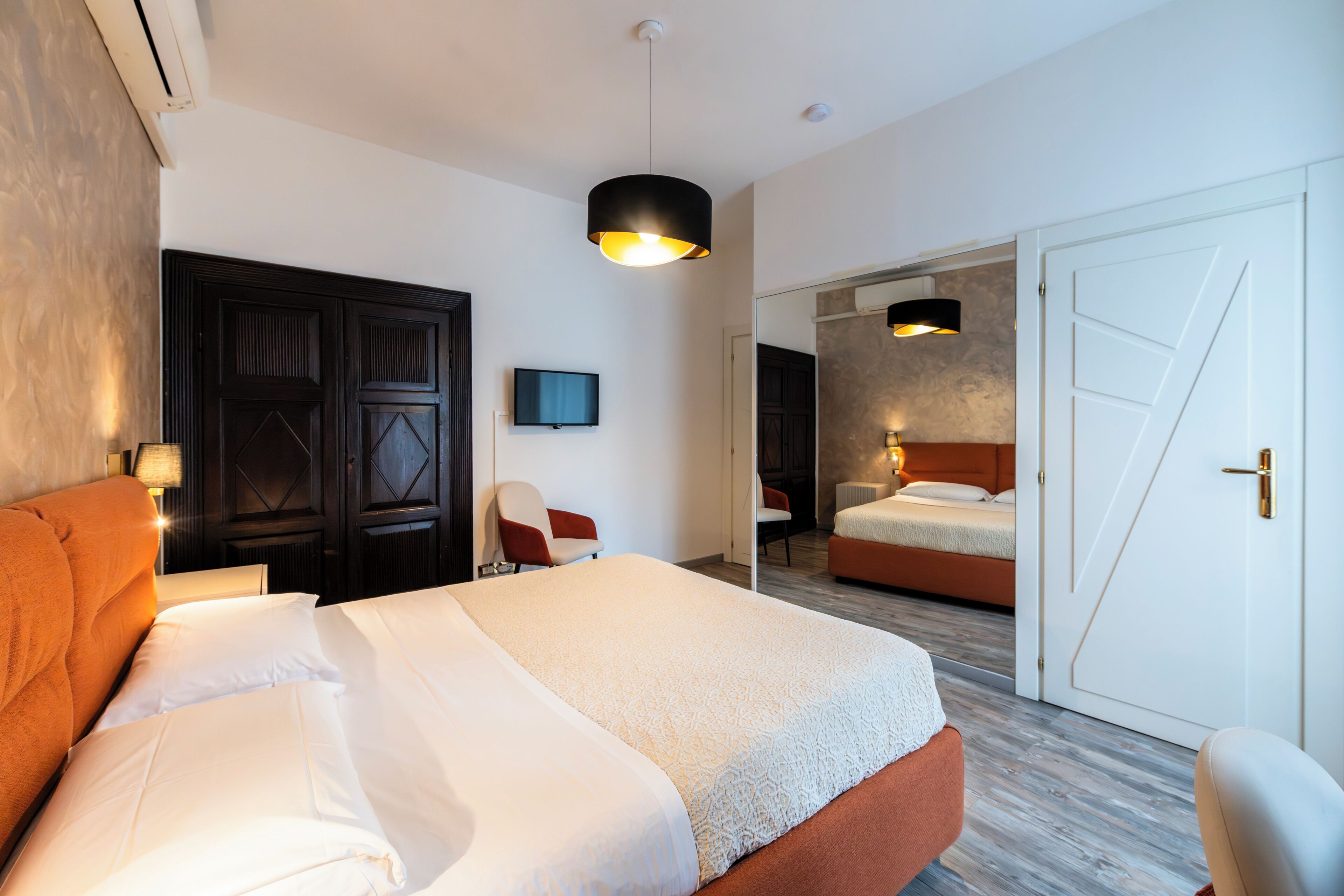 Kahden hengen huone, oma kylpyhuone | Allergiatestatut vuodevaatteet, untuvapeitot