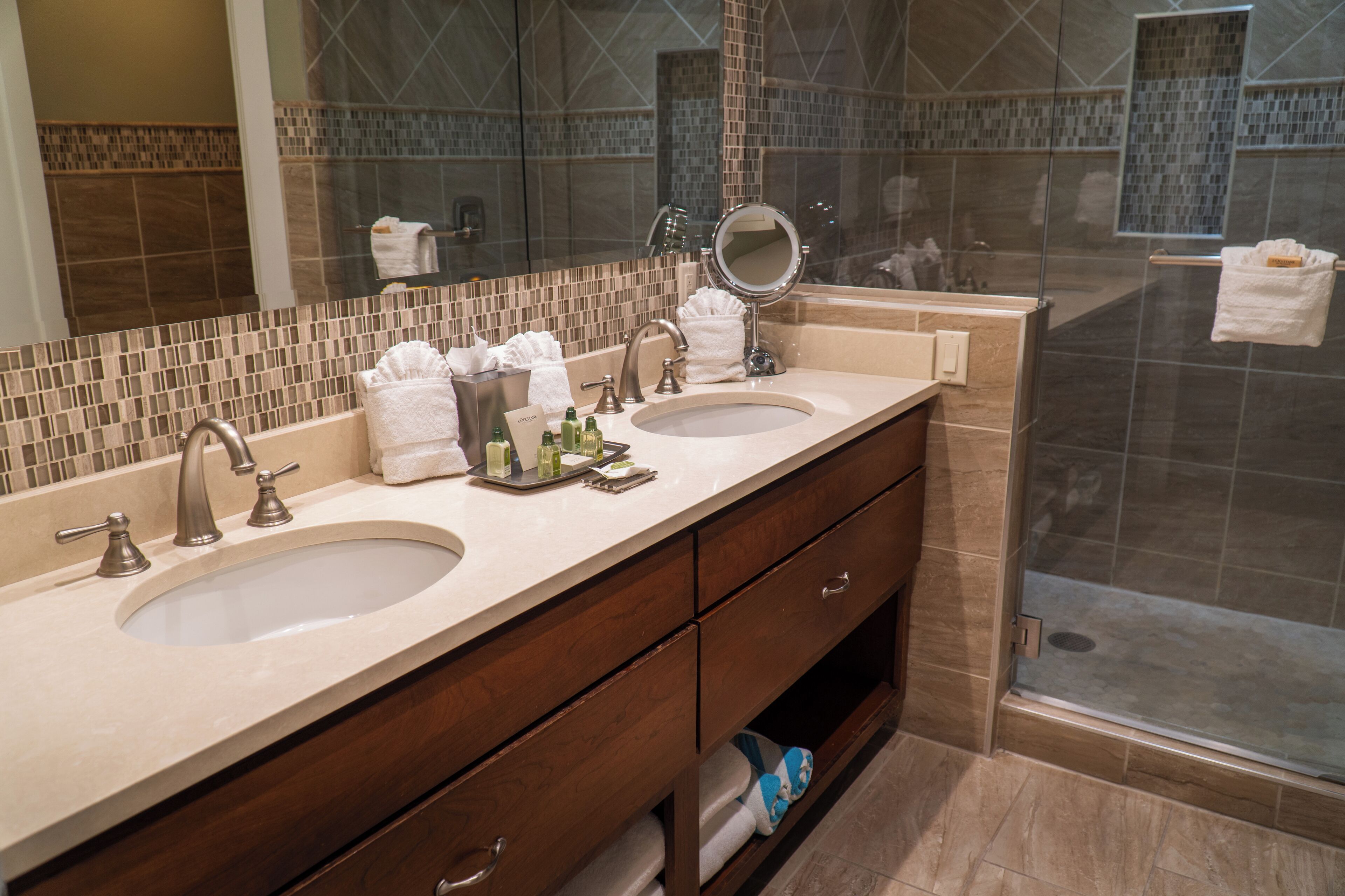 yellowstone cabin | bathroom | shower, hair dryer, bathrobes, slippers