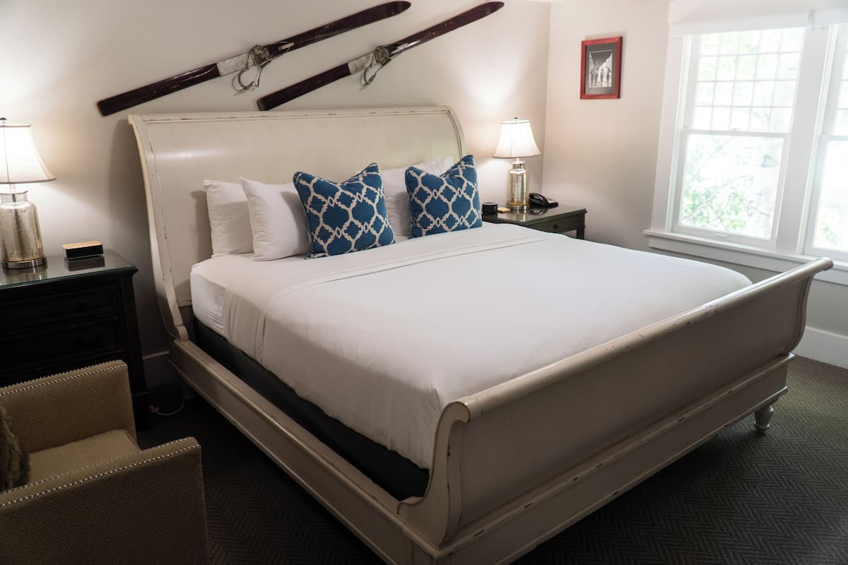 Rendezvous Room | Premium bedding, in-room safe, blackout drapes, bed sheets