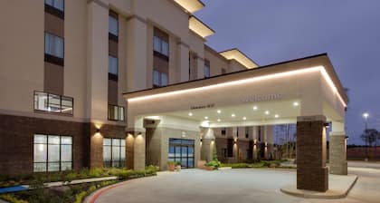 Hampton Inn & Suites Tyler-South