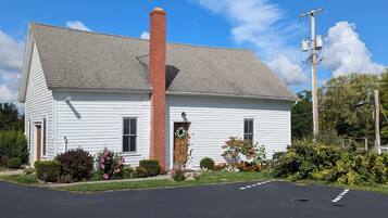 Individually decorated, individually furnished, desk, laptop workspace