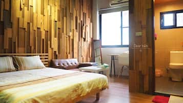 1 bedroom, individually furnished, desk, blackout drapes