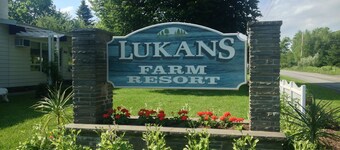 Lukans Farm Resort
