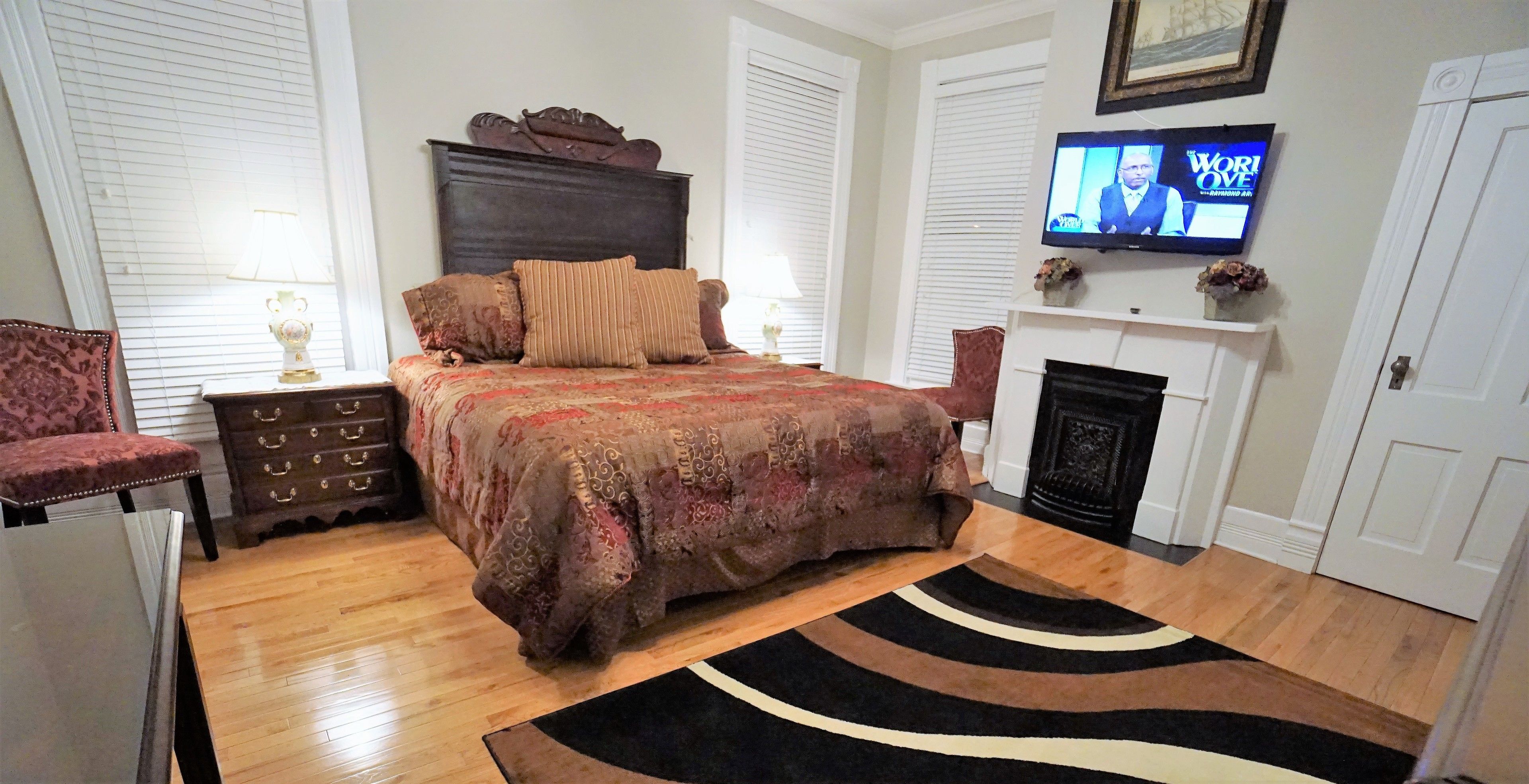 Lyxrum - 1 kingsize-säng | Sängtillbehör av högsta kvalitet och bäddmadrasser