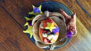 Free daily full breakfast