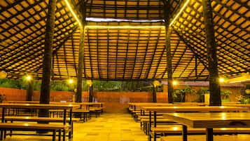 Breakfast, lunch, dinner served; international cuisine, garden views