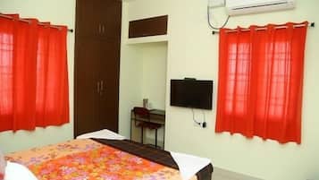 Chambre Deluxe avec lits jumeaux, 2 chambres | 2 chambres, bureau, fer et planche à repasser, lits bébé