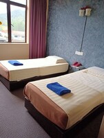 Standard Twin Room | Desk, rollaway beds, free WiFi, bed sheets