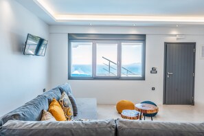 Superior suite, 1 slaapkamer | 1 slaapkamer, een minibar, een kluis op de kamer, geluiddichte muren