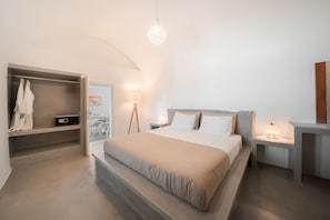 Honeymoon suite (Perseus) | 1 slaapkamer, een minibar, een kluis op de kamer, geluiddichte muren