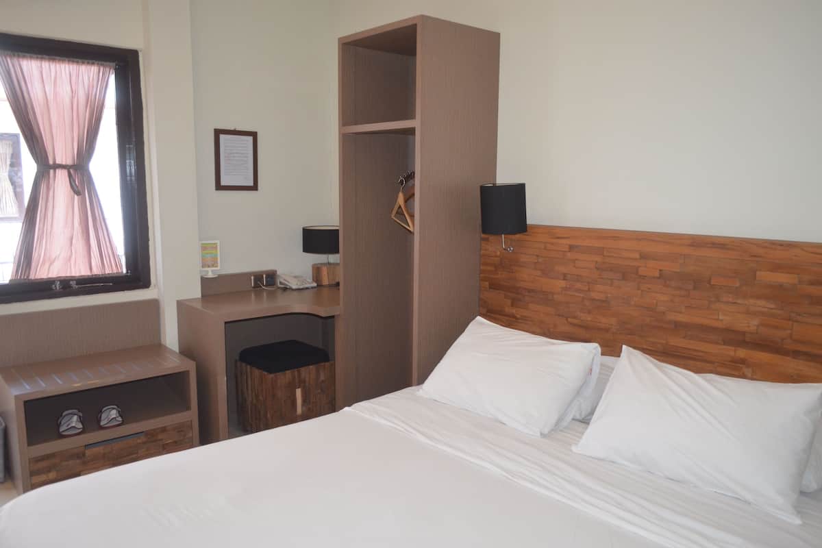 Standaard kamer, 1 queensize bed | 1 slaapkamer, luxe beddengoed, een bureau, gratis wifi