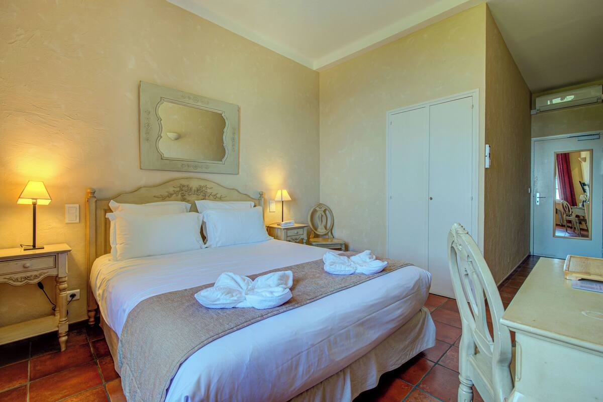 Superior Double Room, Mountain View