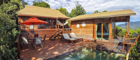 Grand Pool Villa | Minibar, Zimmersafe, Schreibtisch, Zustellbetten