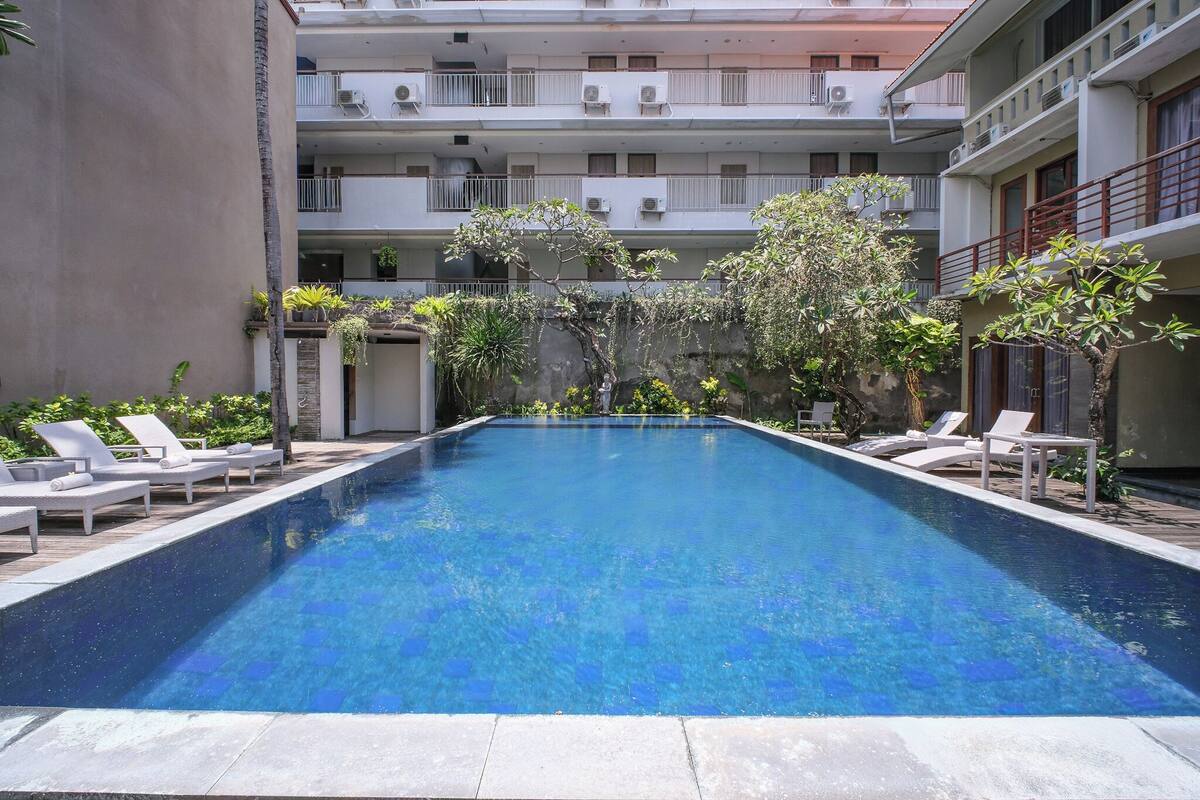 Deluxe Room, Pool View | Outdoor pool | Outdoor pool, sun loungers